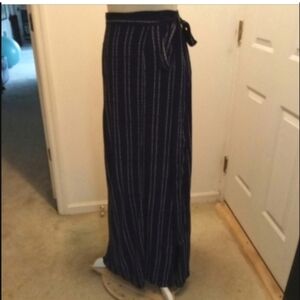 Lulu's Maxi wrap skirt size XS Tie Boho Classic